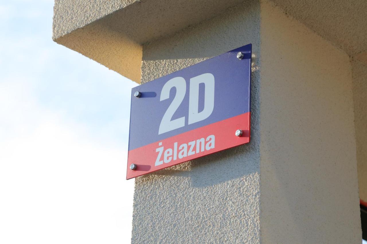 Apartament Ksiazecy Klimatyzacja Żagań Exteriör bild